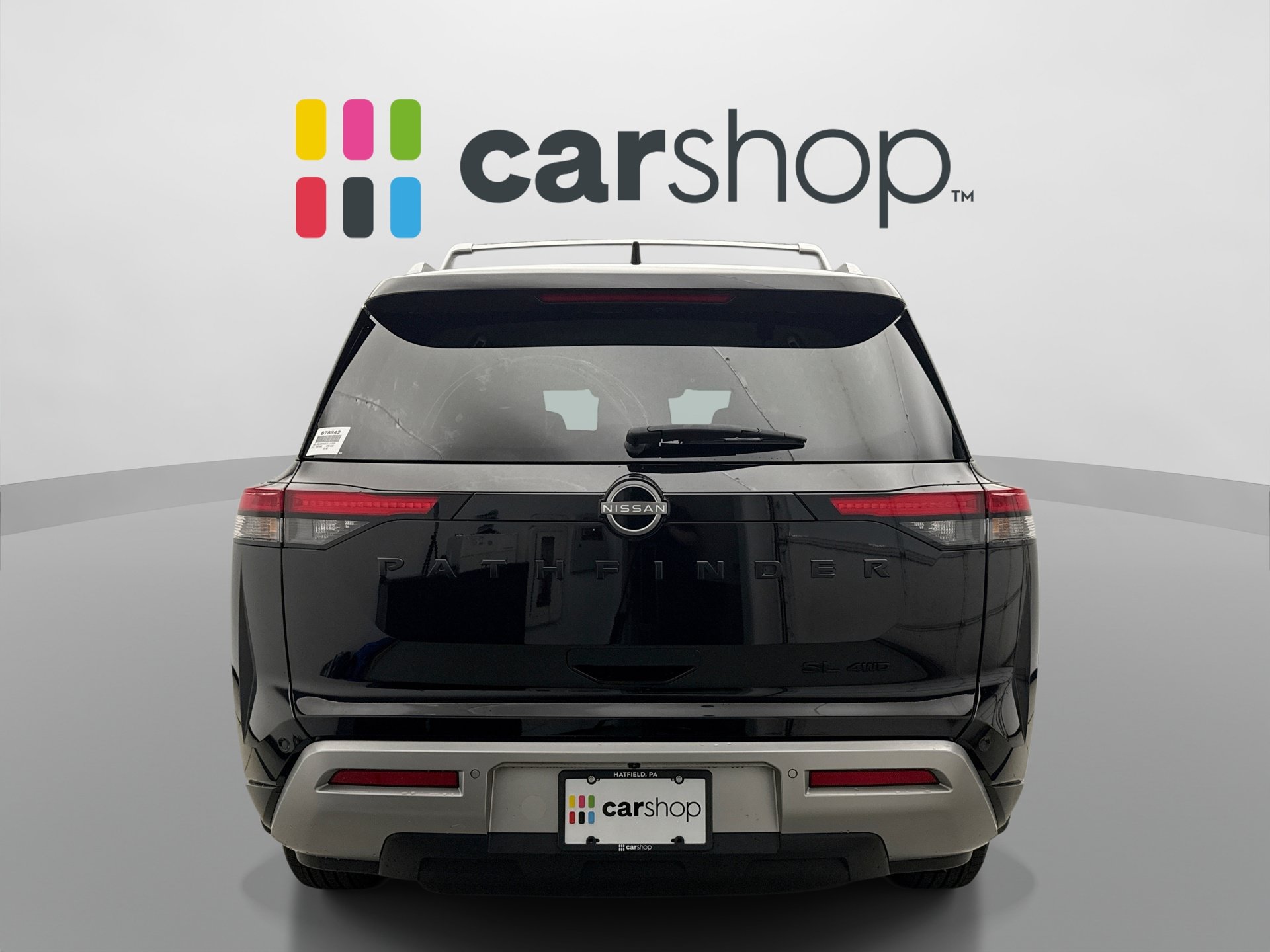 Used 2024 Nissan Pathfinder SL w/ Black Appearance Package AWD/4WD image 4