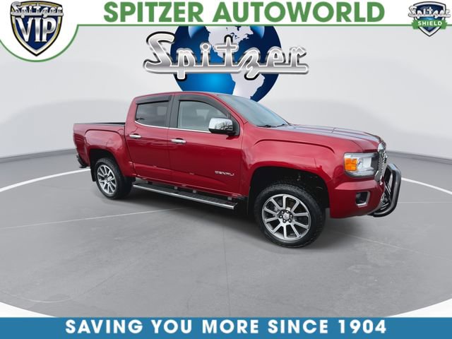Used 2020 GMC Canyon Denali image 2