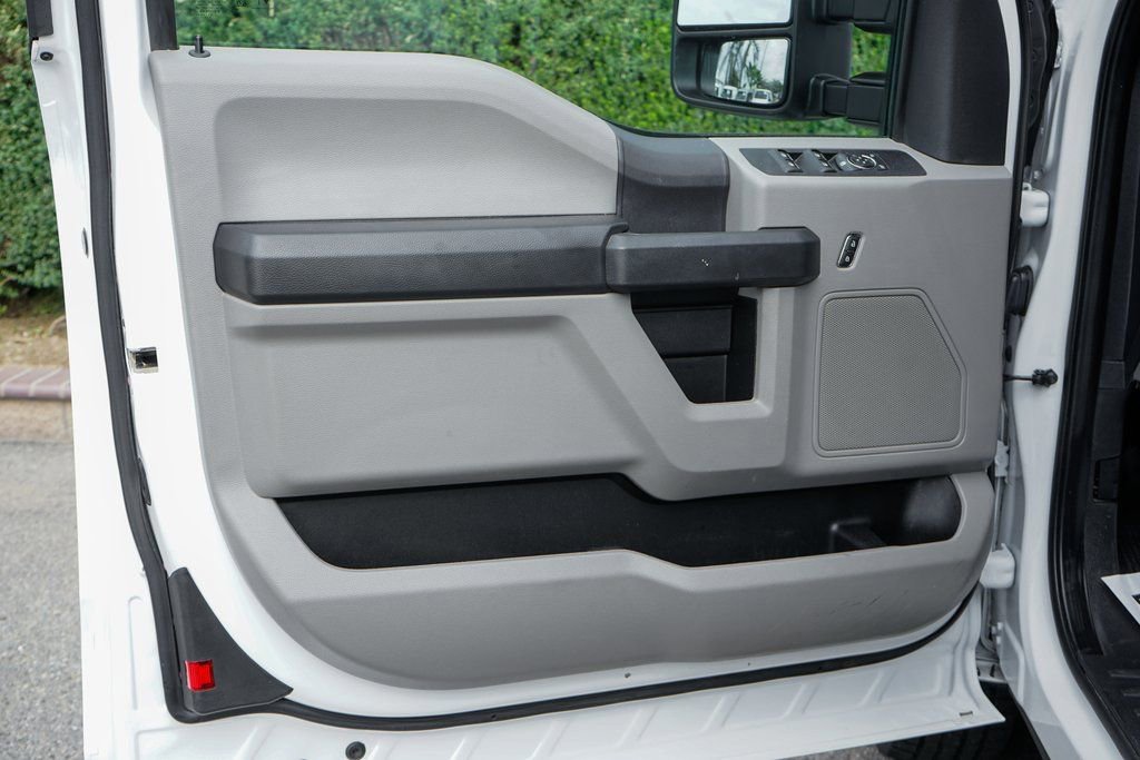 Used 2022 Ford F350 XL w/ Power Equipment Group image 15