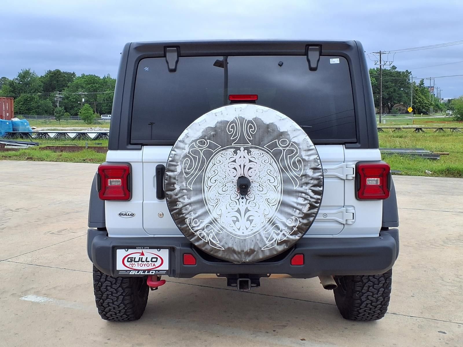 Used 2018 Jeep Wrangler Unlimited Rubicon w/ Dual Top Group AWD/4WD image 7