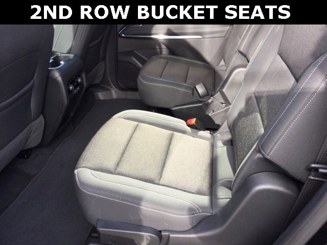 Used 2025 Chevrolet Traverse LT image 22