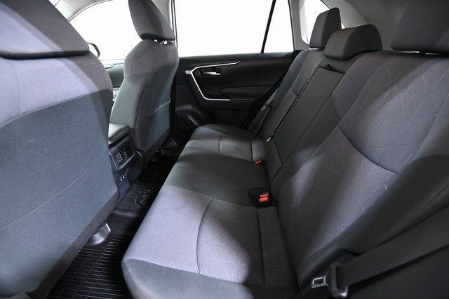 Used 2019 Toyota RAV4 XLE image 8