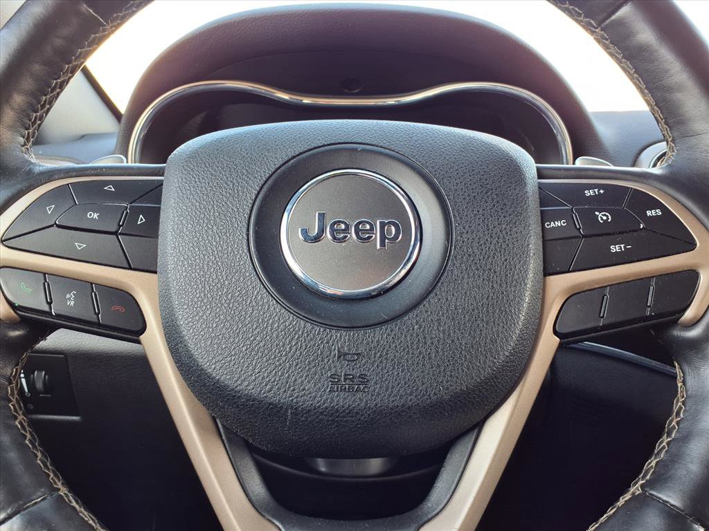 Used 2017 Jeep Grand Cherokee Limited image 15