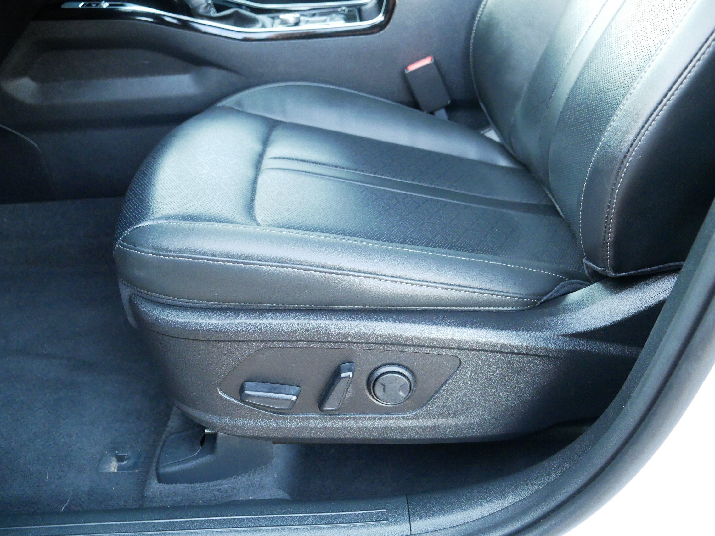 Certified 2023 Kia Sorento SX AWD/4WD image 20