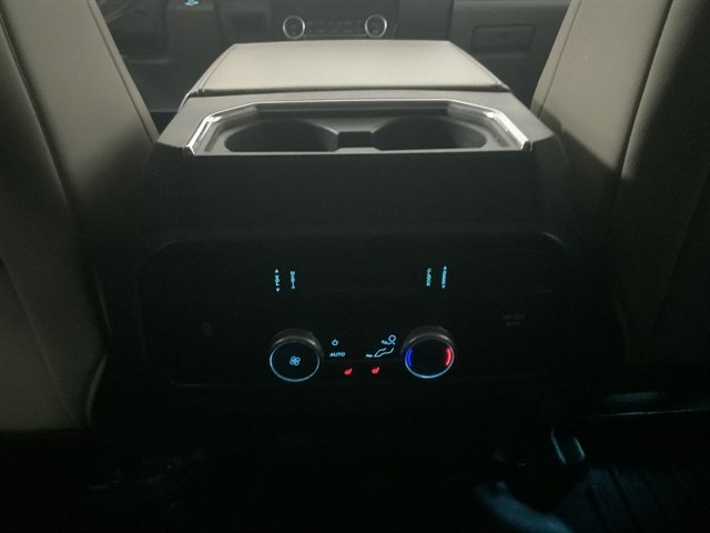 Used 2021 Ford Expedition Max Limited image 18