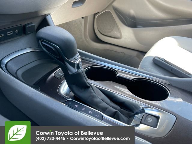 Used 2025 Chevrolet Malibu LT FWD image 13