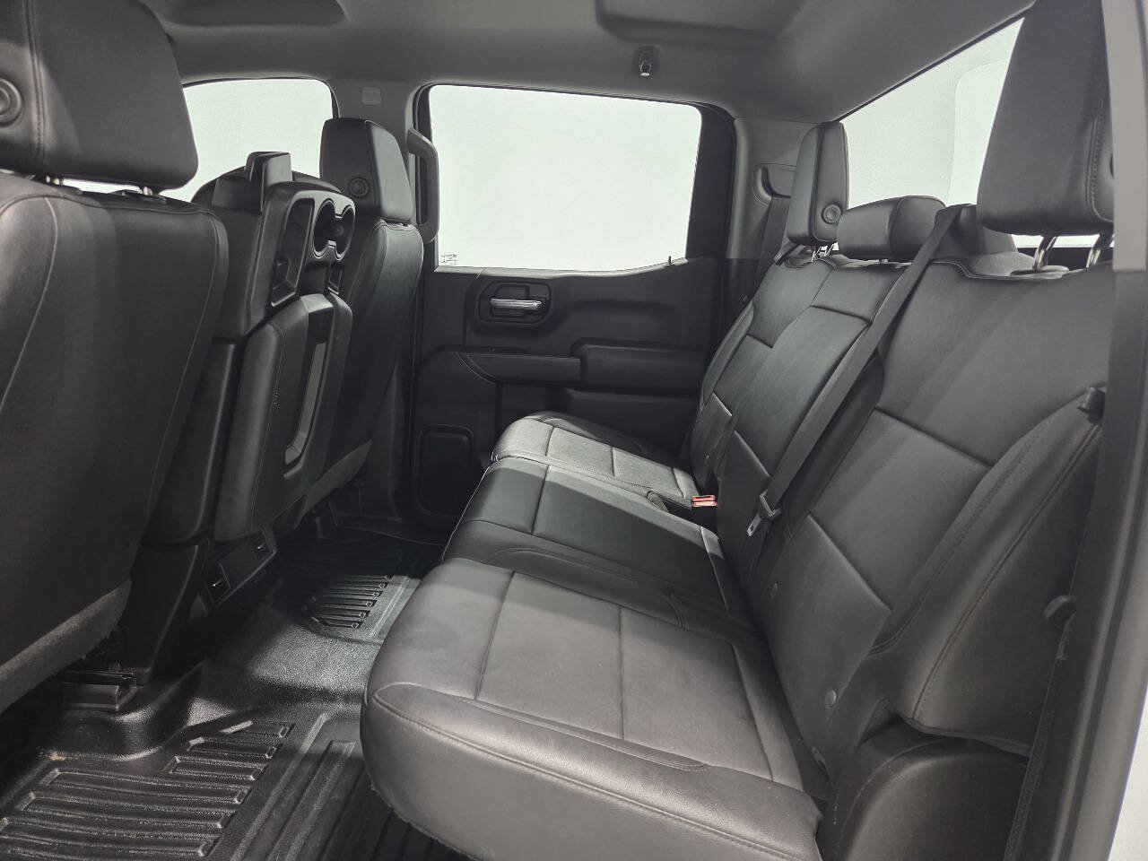 Used 2022 Chevrolet Silverado 1500 W/T w/ Trailering Package AWD/4WD image 17