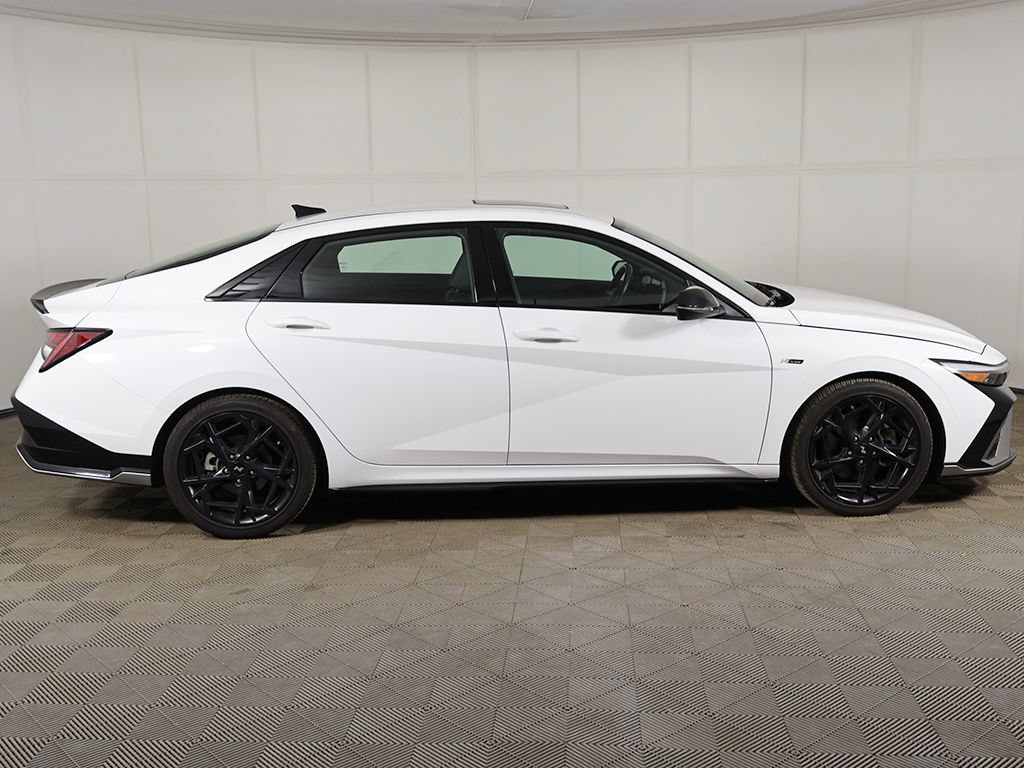 Certified 2025 Hyundai Elantra N Line FWD image 16