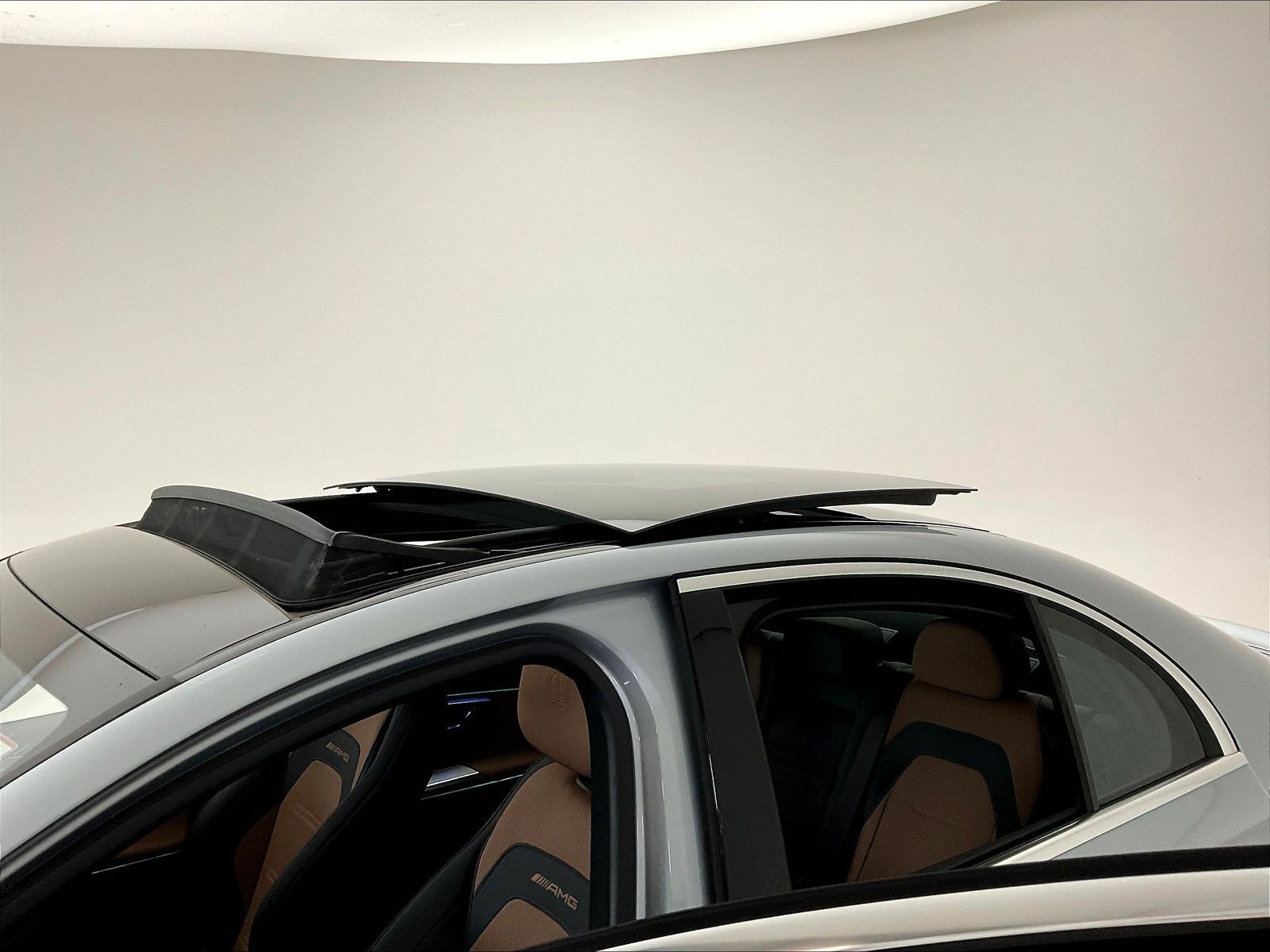 Certified 2025 Mercedes-Benz E 53 AMG e 4MATIC Sedan image 37