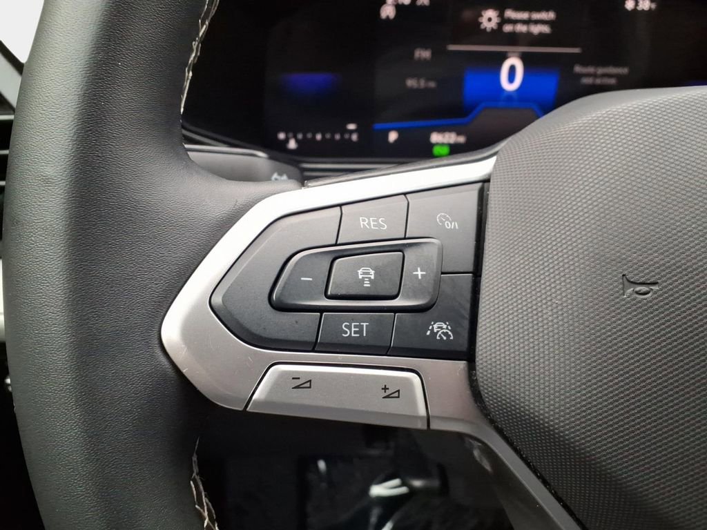 Used 2025 Volkswagen Taos S image 21