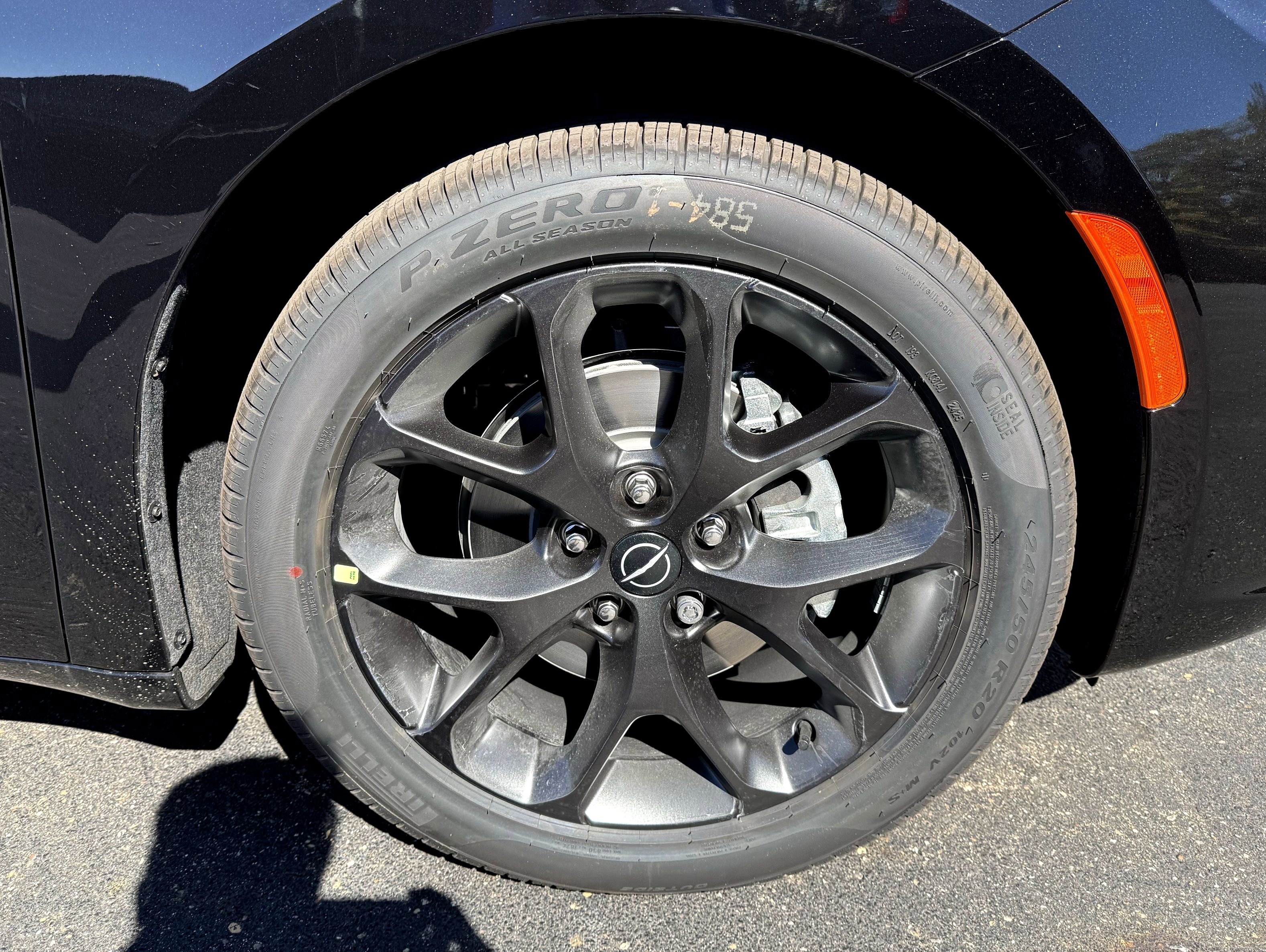 New 2026 Chrysler Pacifica Limited image 13