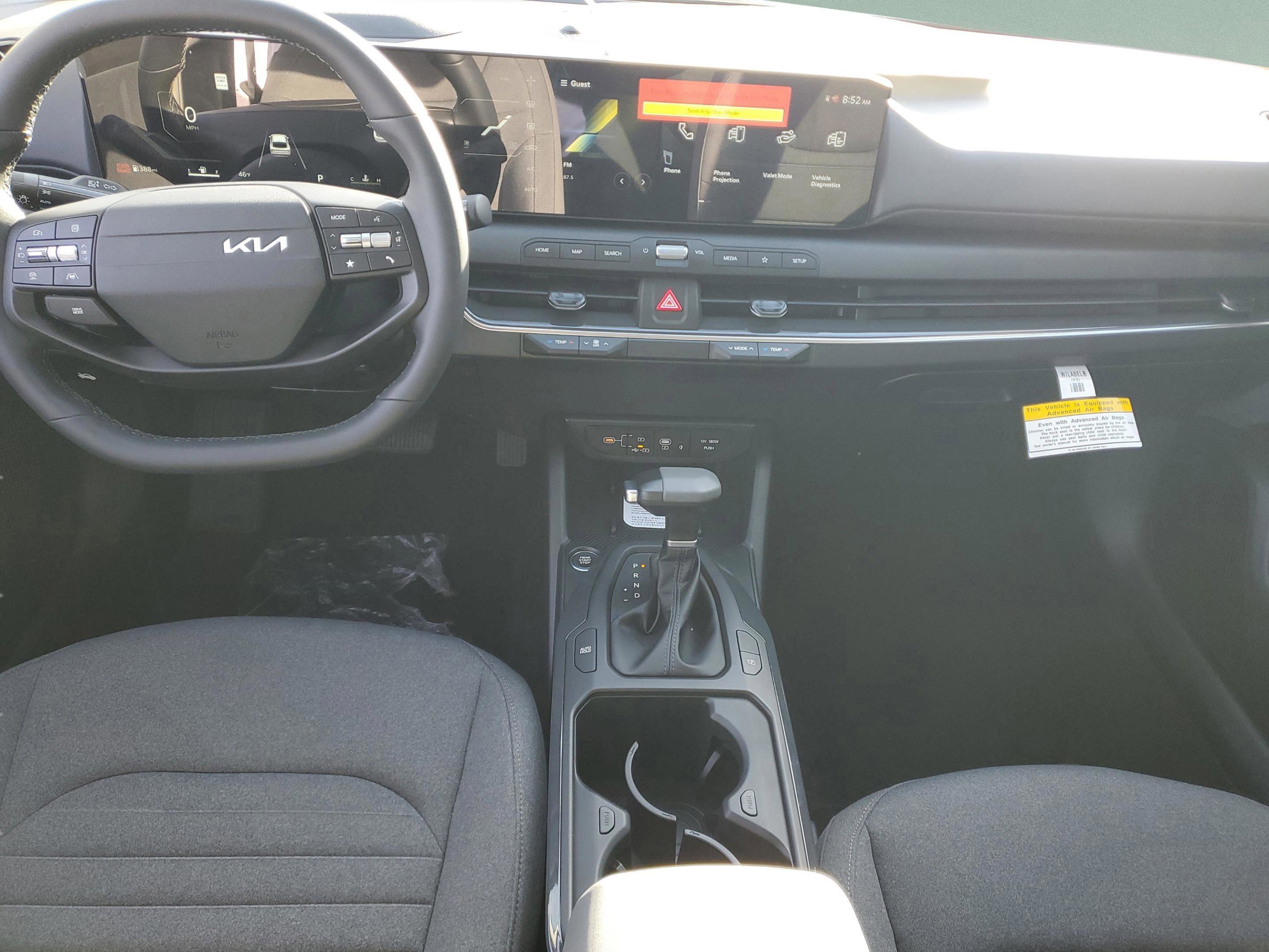 New 2025 Kia K4 EX image 25