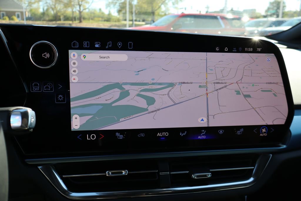 New 2026 Chevrolet Equinox EV LT image 18