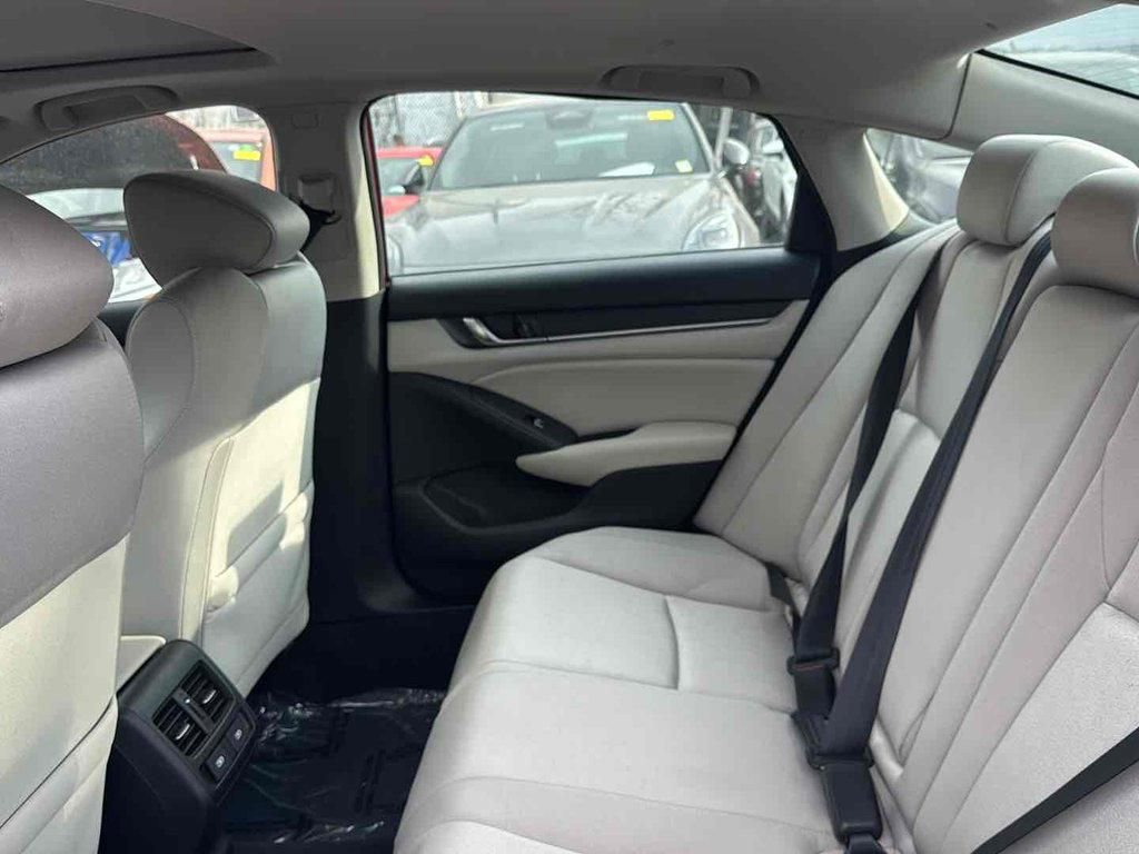 Used 2021 Honda Accord EX image 24