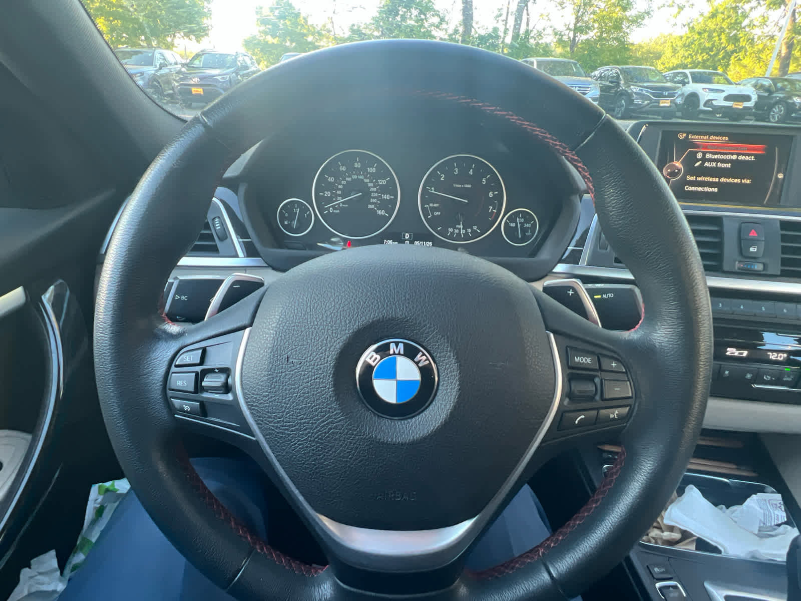 Used 2017 BMW 330i Sedan RWD image 14