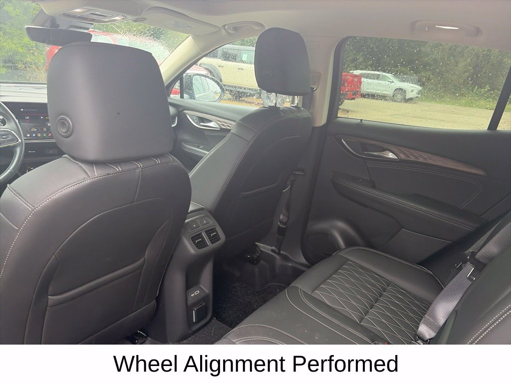 Used 2023 Buick Envision Avenir AWD/4WD image 12