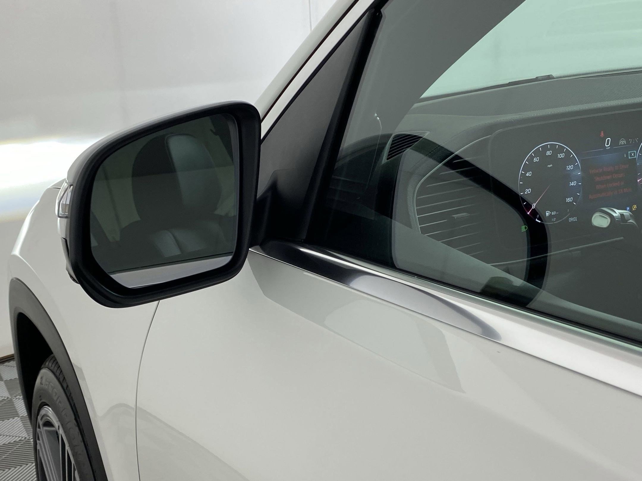 New 2025 Mercedes-Benz GLS 450 4MATIC image 22