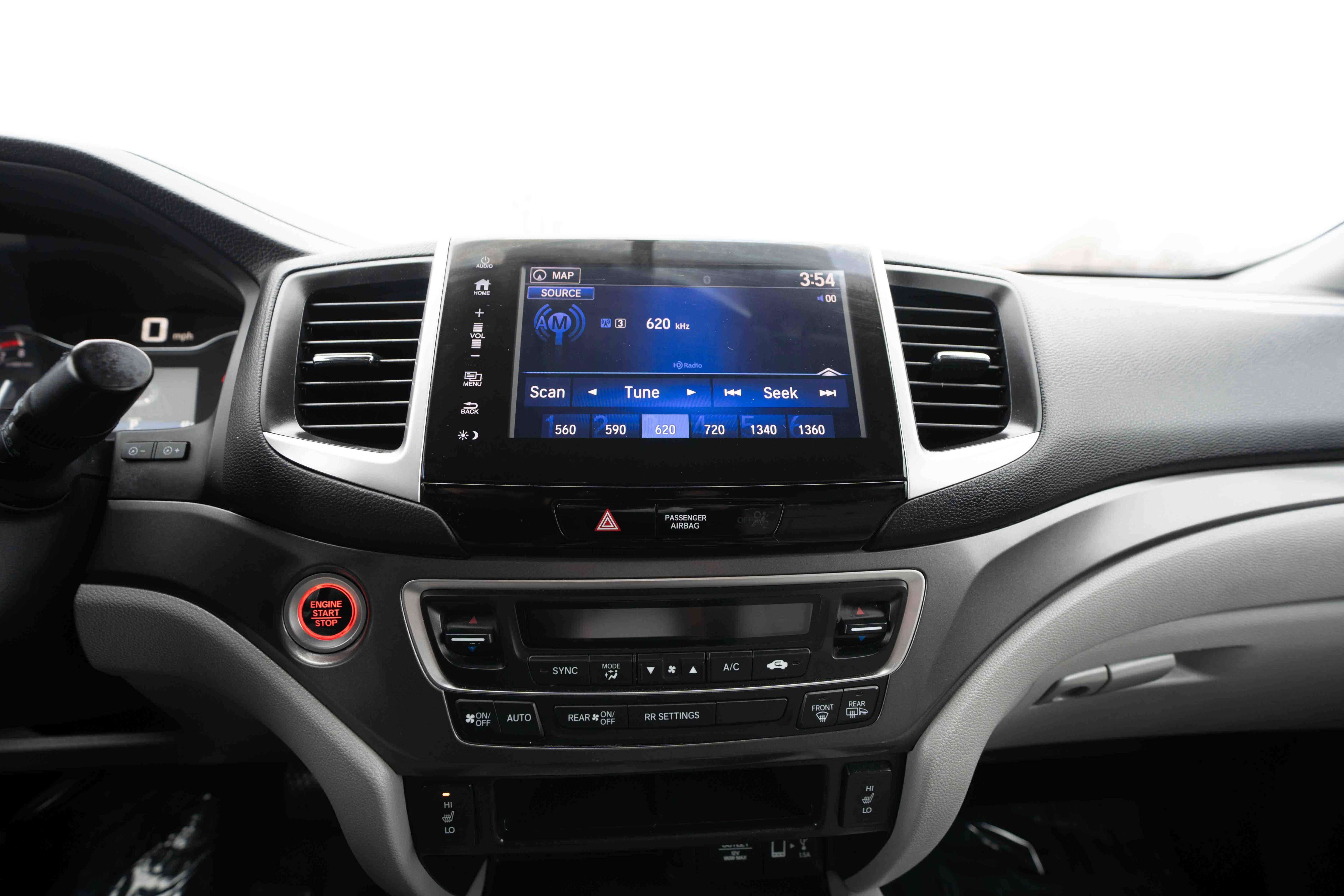 Used 2017 Honda Ridgeline RTL-T image 17