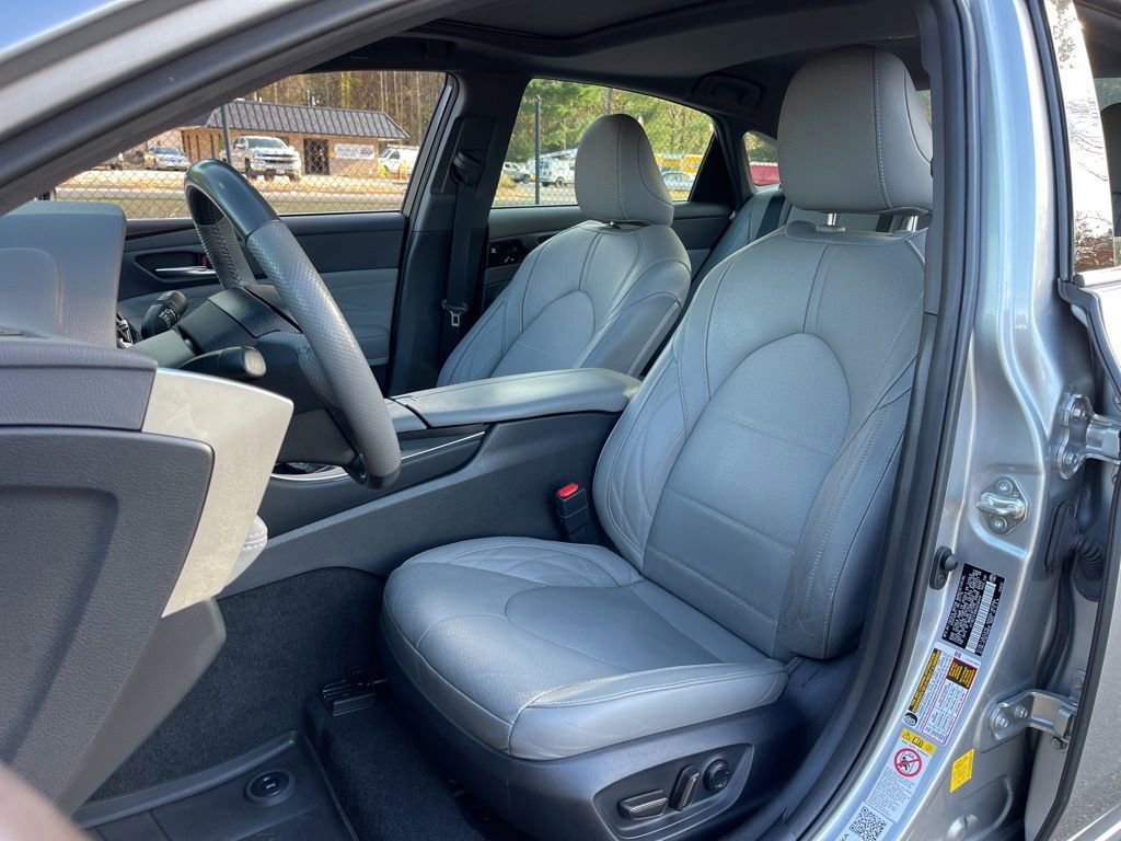 Certified 2019 Toyota Avalon Limited image 20