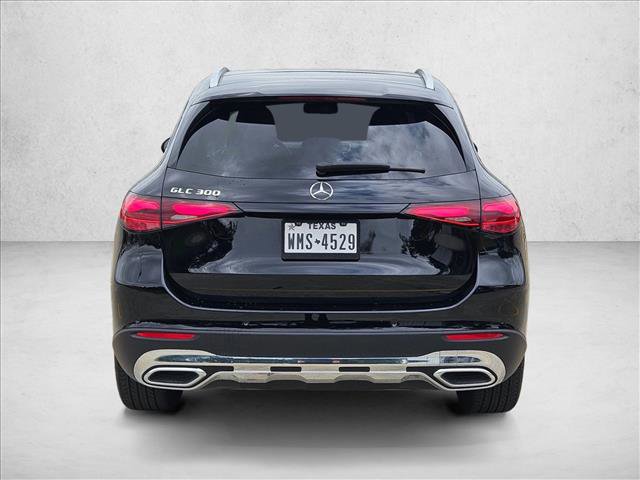 Used 2025 Mercedes-Benz GLC 300 image 6