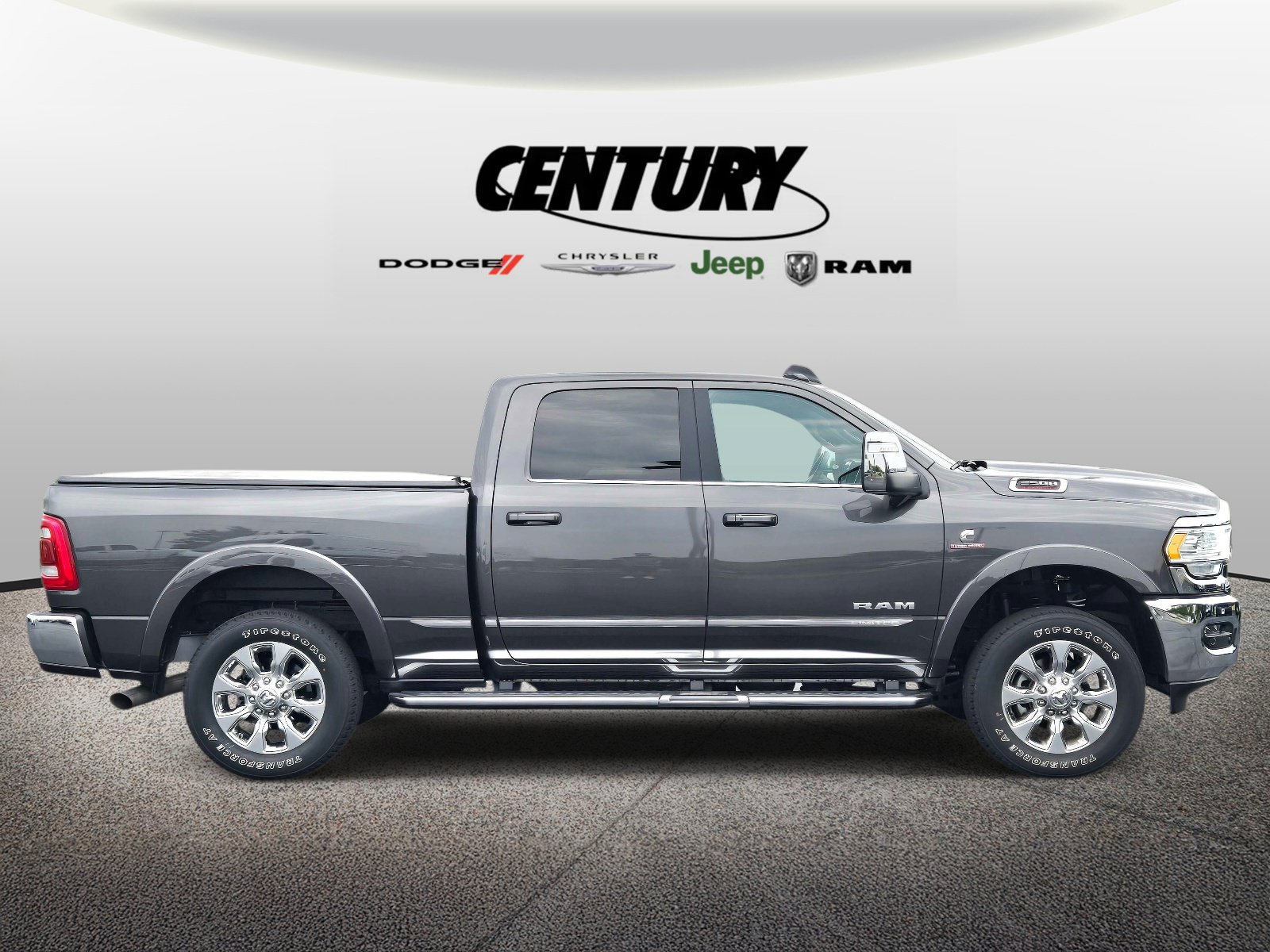Used 2024 RAM 2500 Limited AWD/4WD image 2