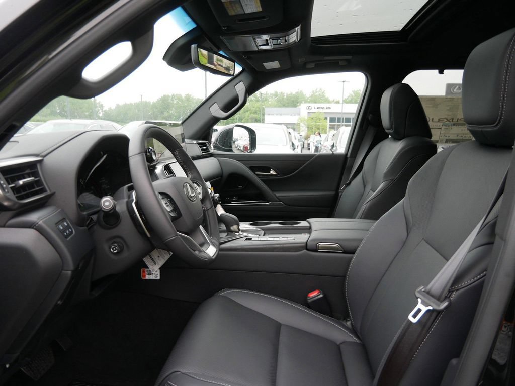 New 2026 Lexus LX 700h Luxury AWD/4WD image 9