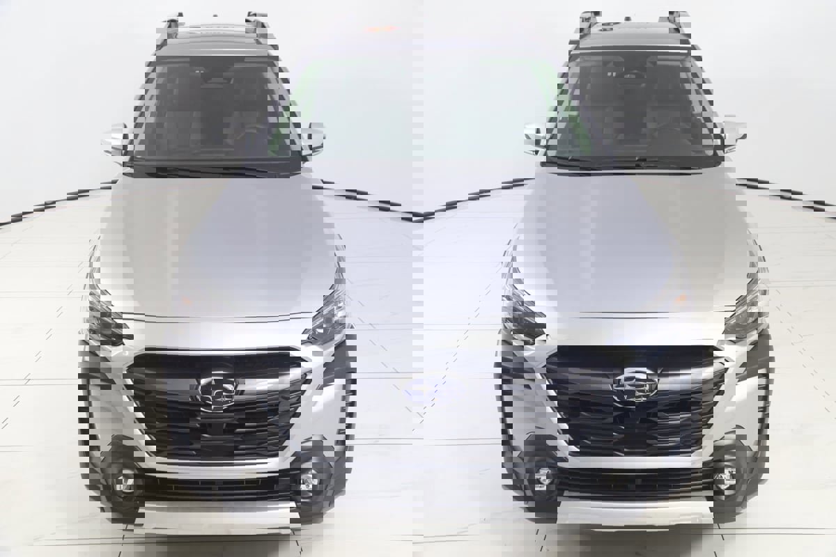 Used 2025 Subaru Outback Touring XT image 54