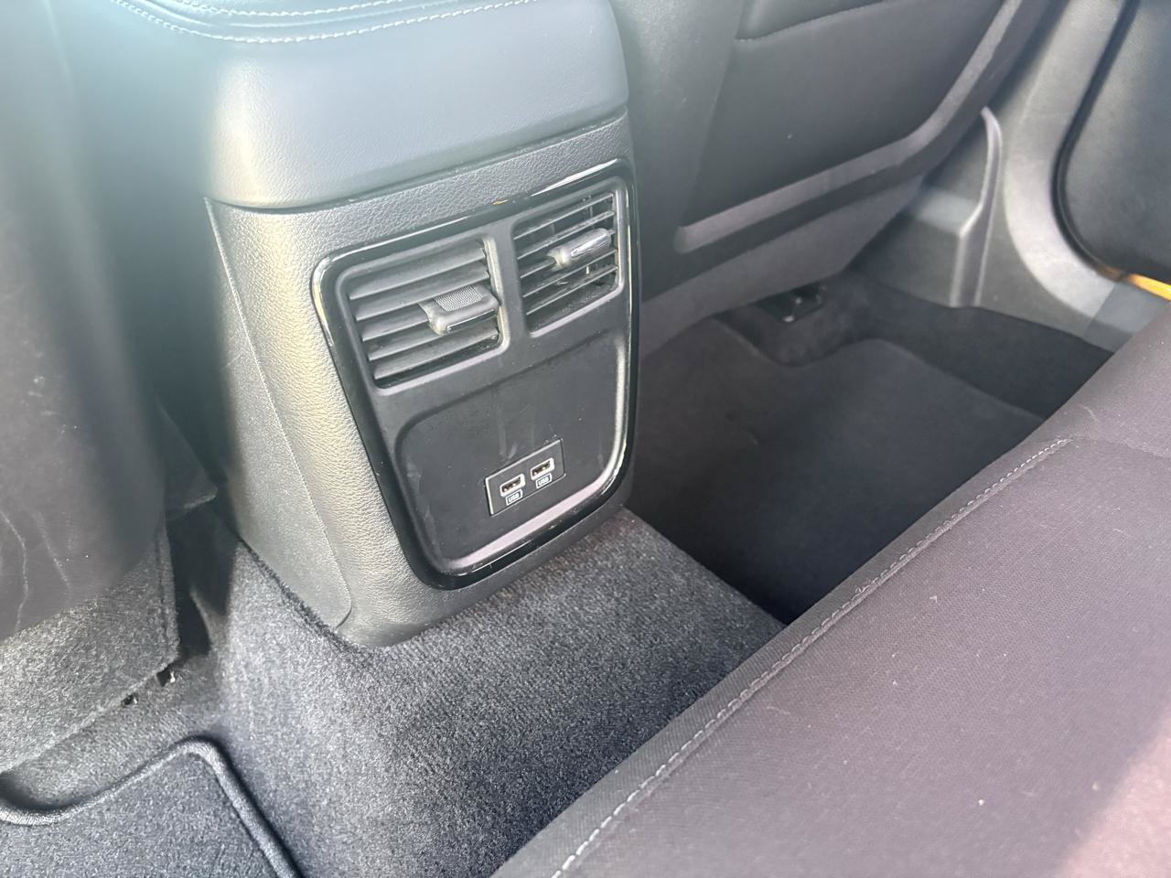 Used 2023 Dodge Charger R/T w/ Blacktop Package RWD image 33