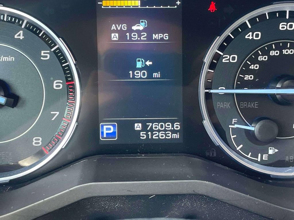 Used 2022 Subaru Ascent Limited w/ Technology Package image 26