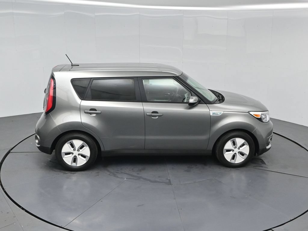 Used 2016 Kia Soul EV + FWD image 56