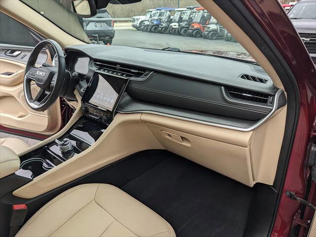Used 2022 Jeep Grand Cherokee Limited image 20