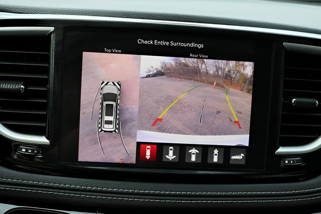 New 2026 Chrysler Pacifica Select image 23