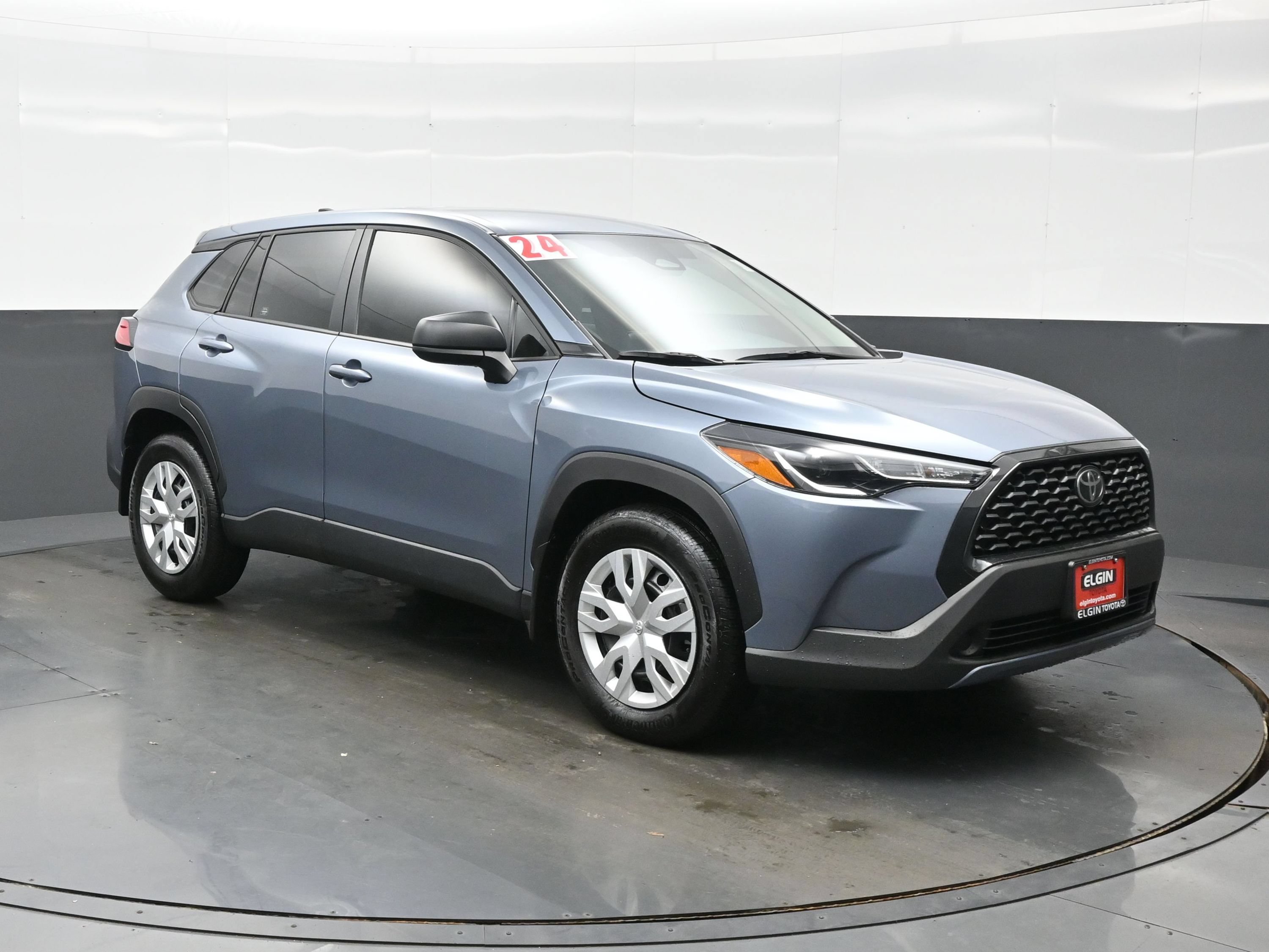 Used 2024 Toyota Corolla Cross L FWD image 8