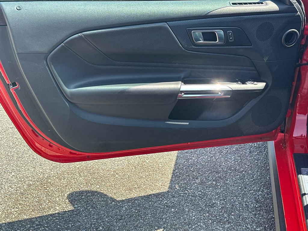 Used 2024 Ford Mustang Premium image 10