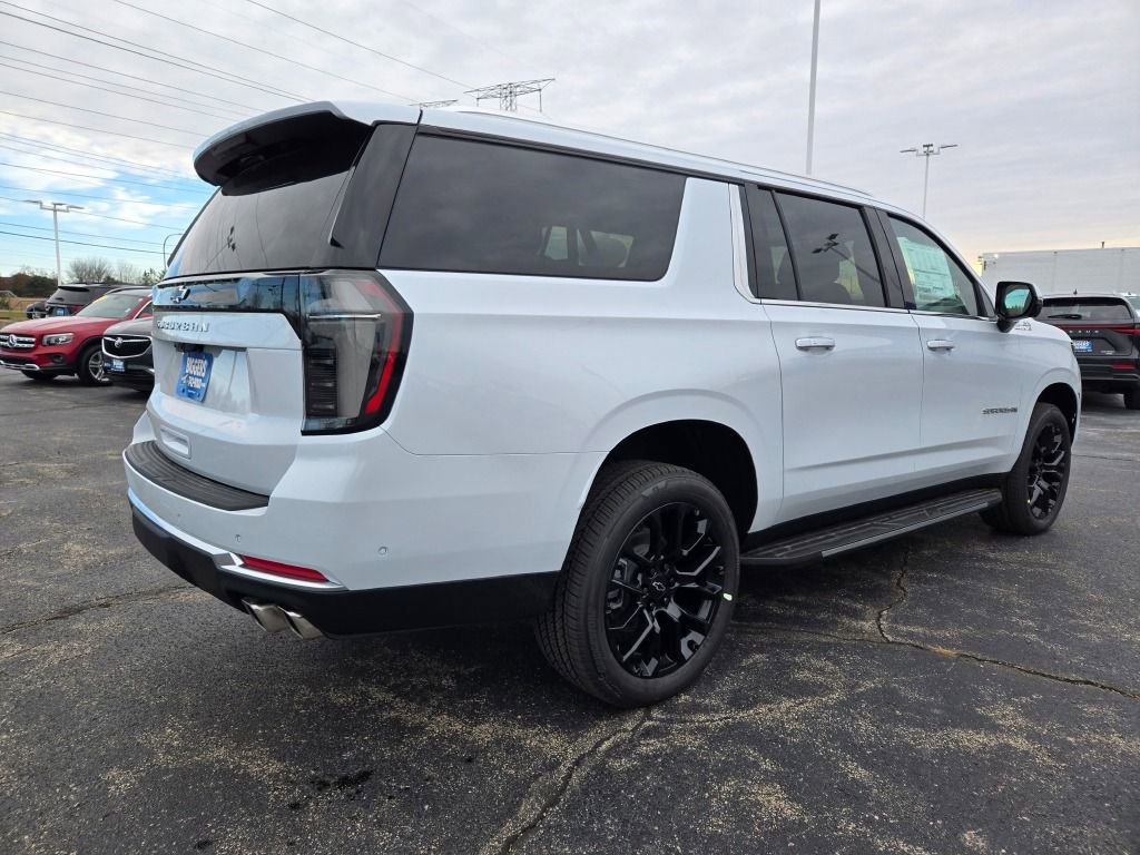 New 2026 Chevrolet Suburban High Country w/ Sun And Tow Package image 14