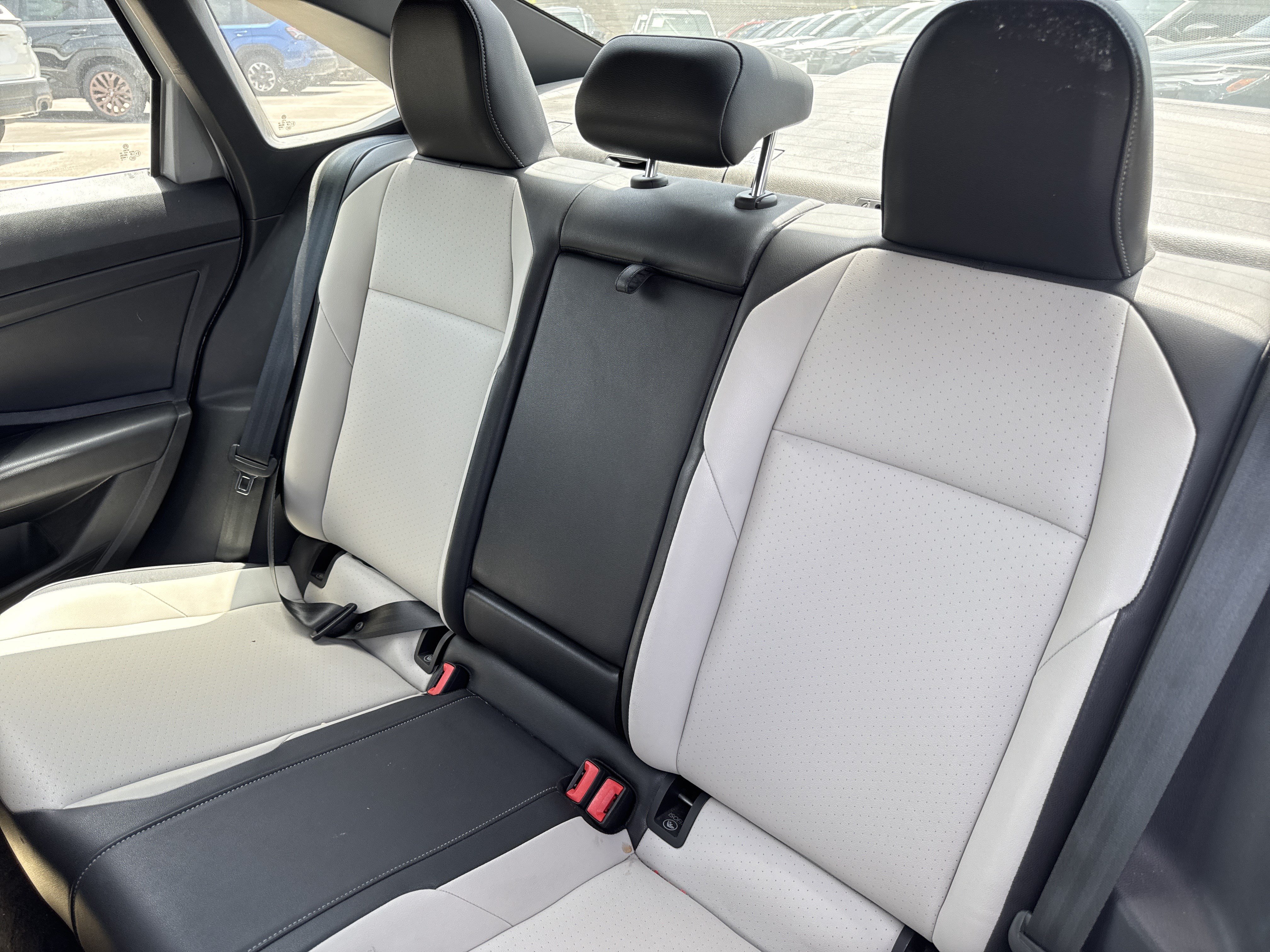 Used 2020 Volkswagen Jetta R-Line FWD image 11