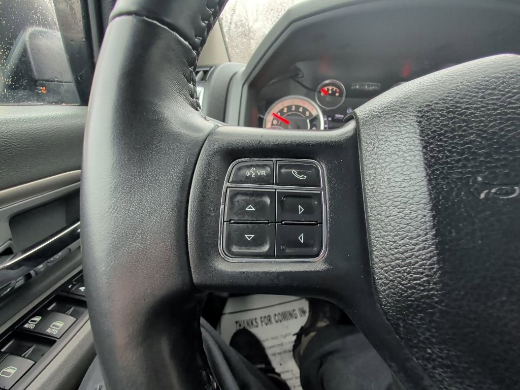 Used 2015 RAM 2500 SLT w/ Luxury Group image 16