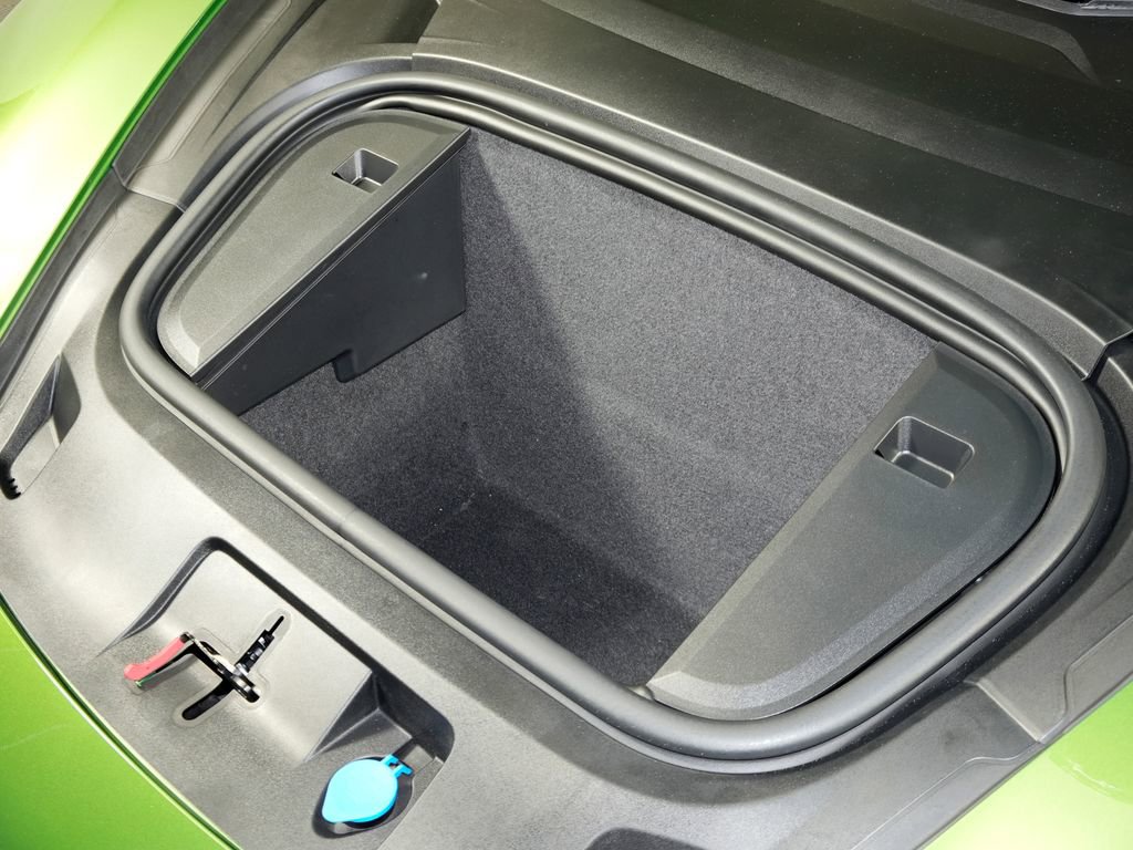 Certified 2022 Porsche Taycan 4S image 12