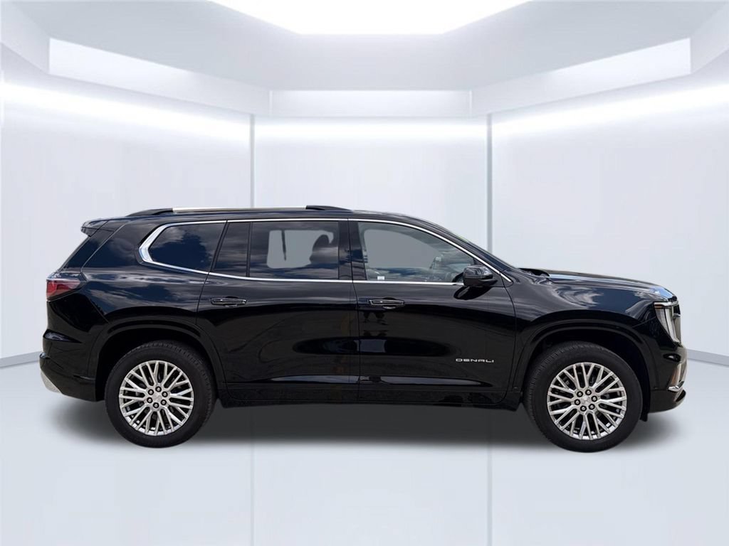 Used 2026 GMC Acadia Denali w/ Super Cruise Package FWD image 6
