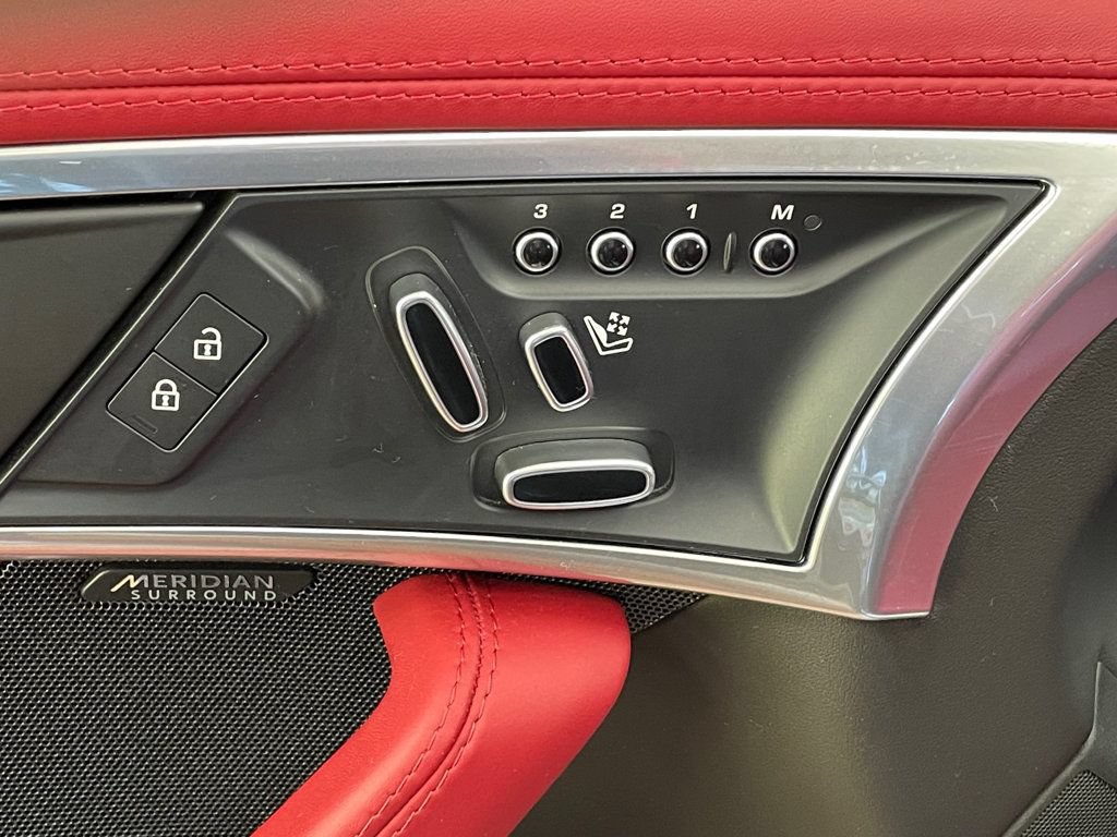 Used 2021 Jaguar F-TYPE First Edition RWD image 15