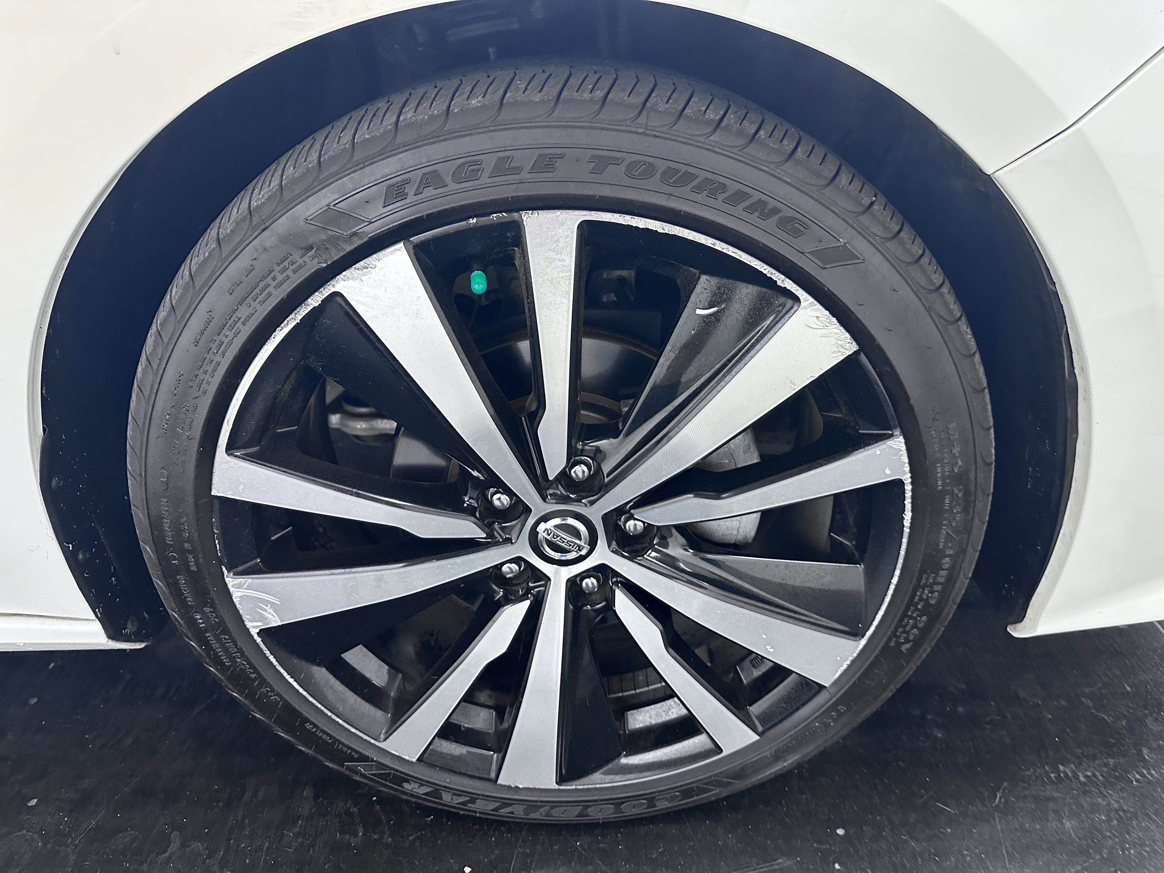 Used 2019 Nissan Altima 2.5 SR FWD image 17