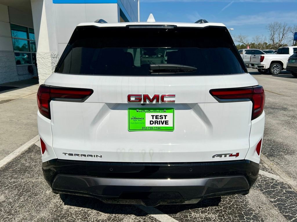 New 2026 GMC Terrain AT4 image 8
