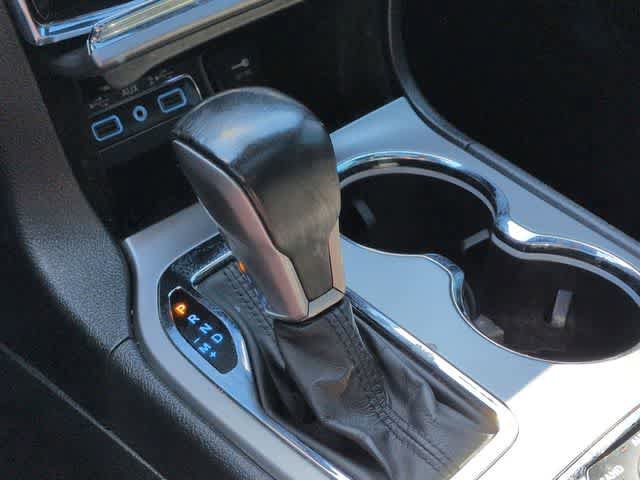 Used 2020 Jeep Grand Cherokee Altitude AWD/4WD image 32