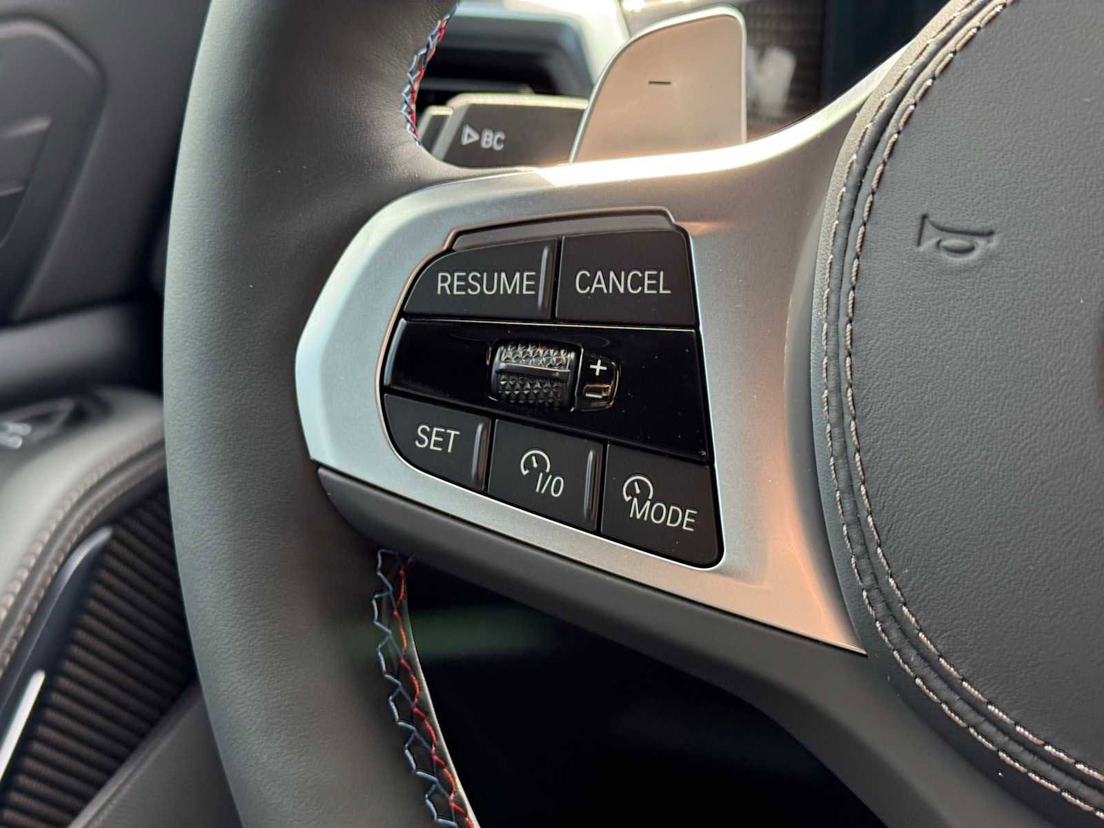 New 2026 BMW X5 M60i image 17