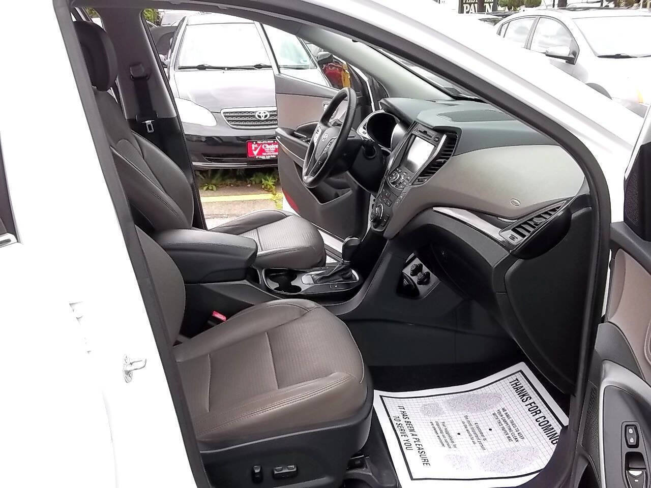 Used 2013 Hyundai Santa Fe Sport w/ Technology Pkg FWD image 10