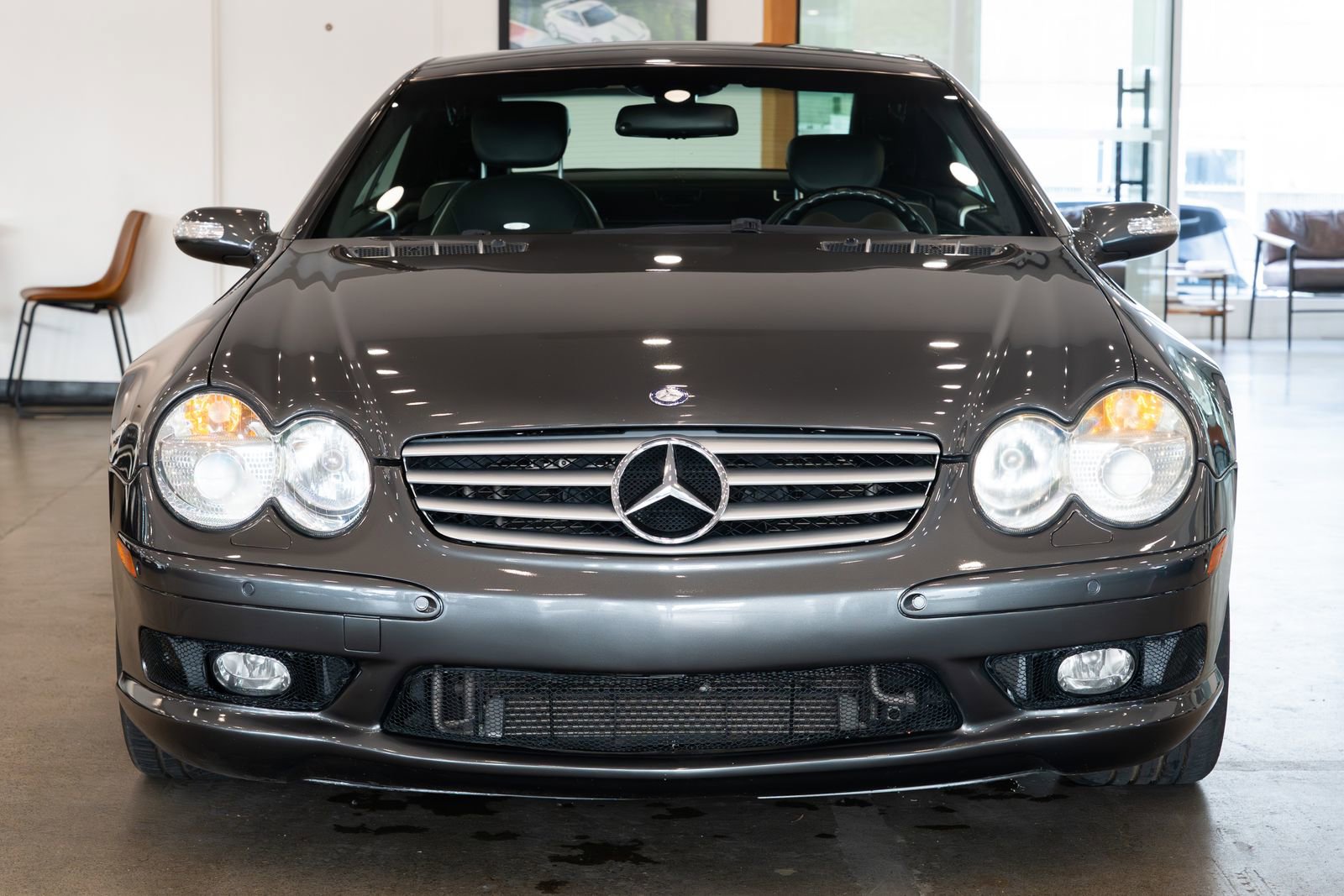 Used 2004 Mercedes-Benz SL 55 AMG image 2