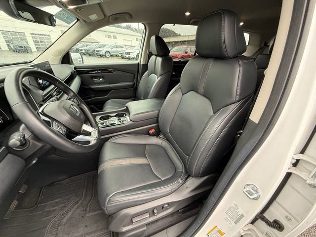 Used 2025 Honda Pilot EX-L image 19