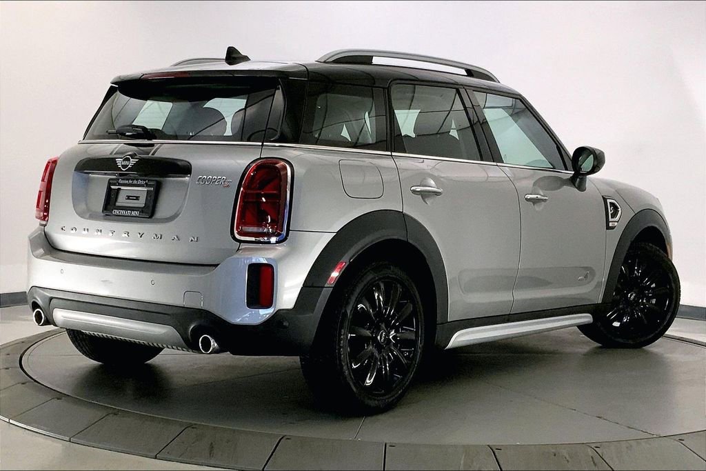 Certified 2024 MINI Cooper Countryman S w/ Signature Upholstery Package AWD/4WD image 12