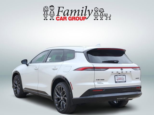 New 2026 Toyota Crown Signia image 3