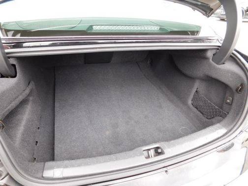 Used 2022 Volvo S90 B6 Momentum AWD/4WD image 11
